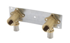 RM139K Set dvoch lisovacch nsteniek na pozinkovanej konzole