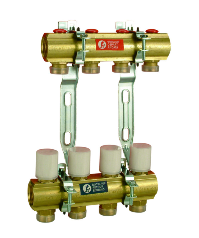 Mosadzný rozdeľovač so zabudovanými regulačnými a uzatvárateľnými ventilmi a so zabudovanými termostatickými ventilmi. Vrátane konzol.